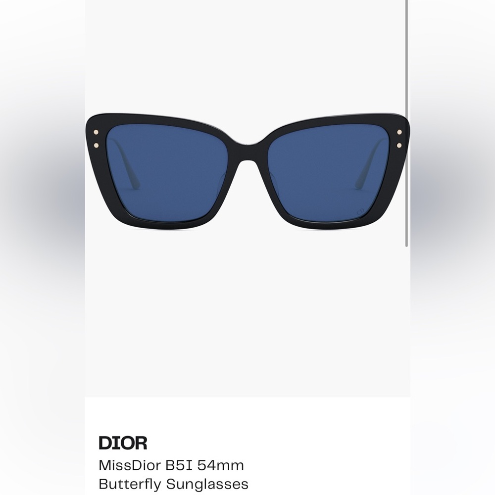 Authentic Dior Sunglasses with. Case and cloth STYLE MissDior B5I